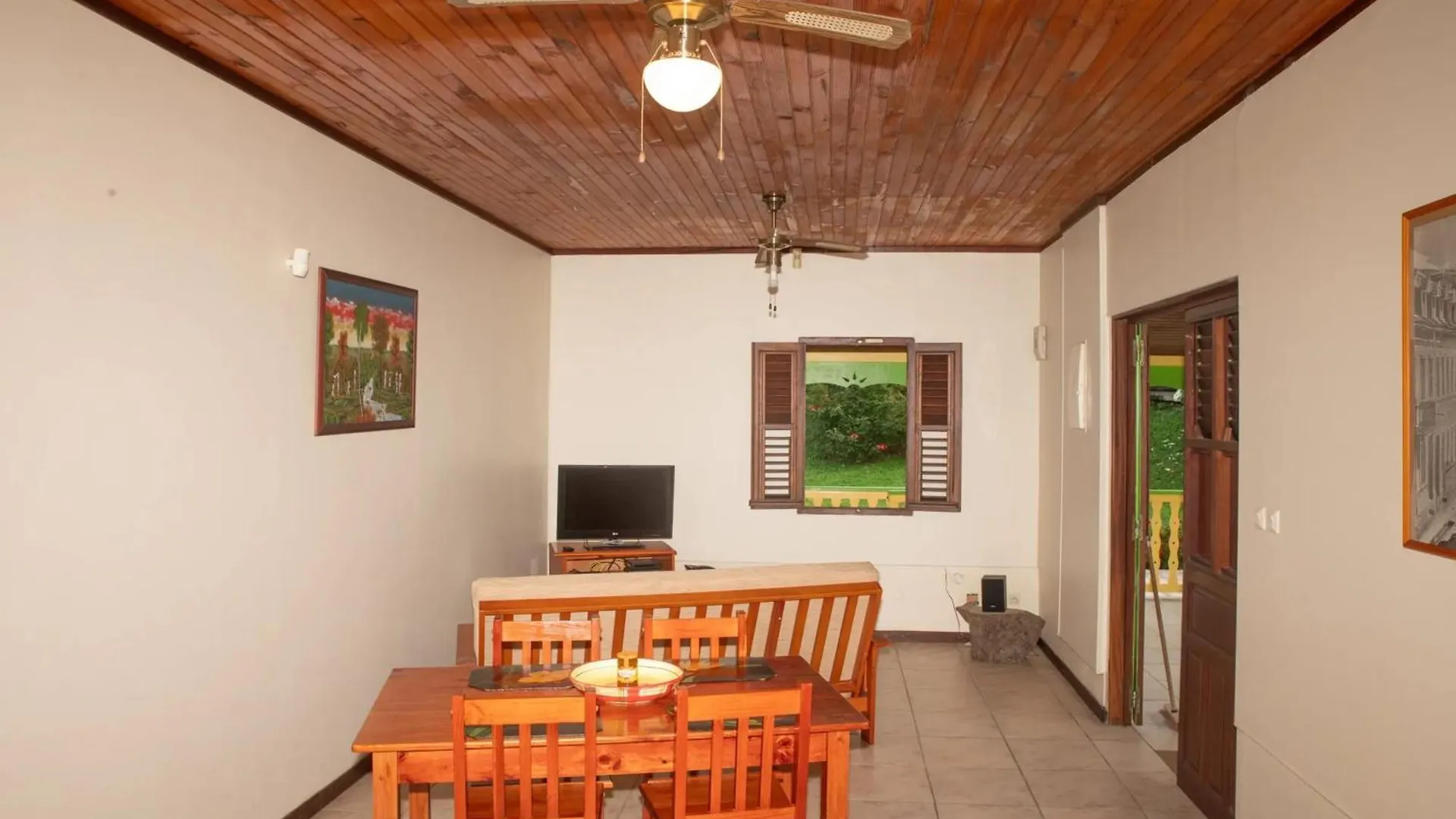 펜션 Maison Charmante A Gros-Morne Avec Terrasse Et Jardin 마르티니크